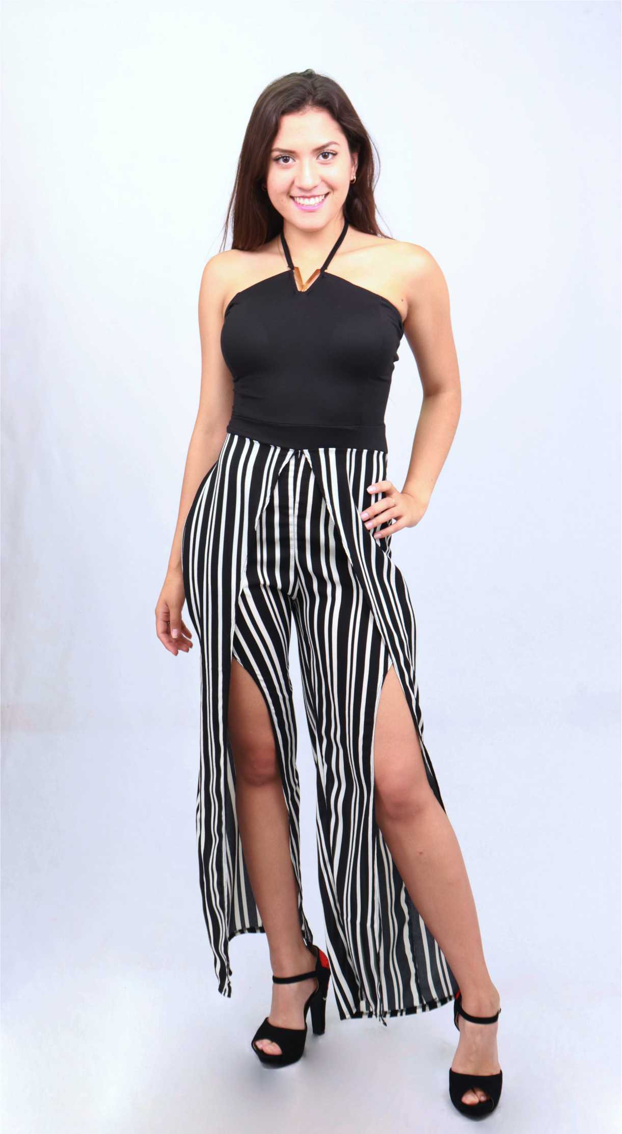 Enteritos ALICE RAYAS ABERTURA PIERNAS V AMARRE ESPALDA ENTERITO PANTALON