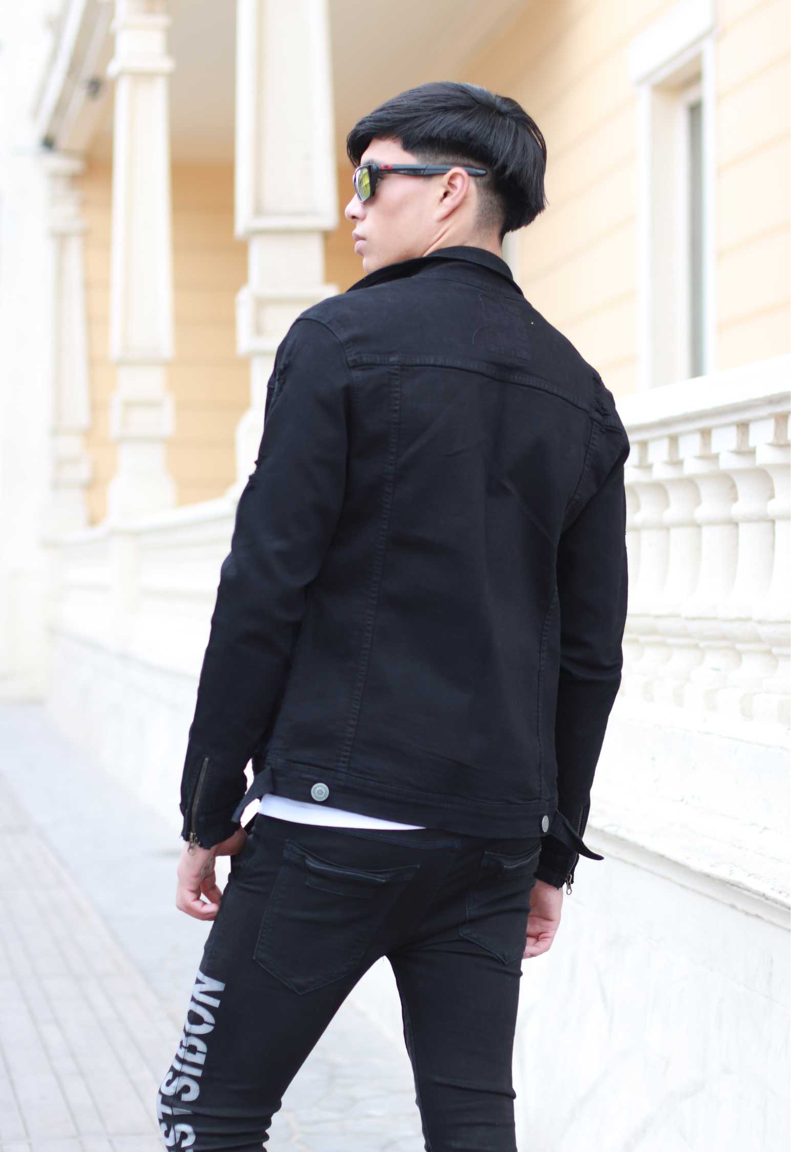 Cómo combinar Pantalón Gris para hombre - Blog Moda Hombre